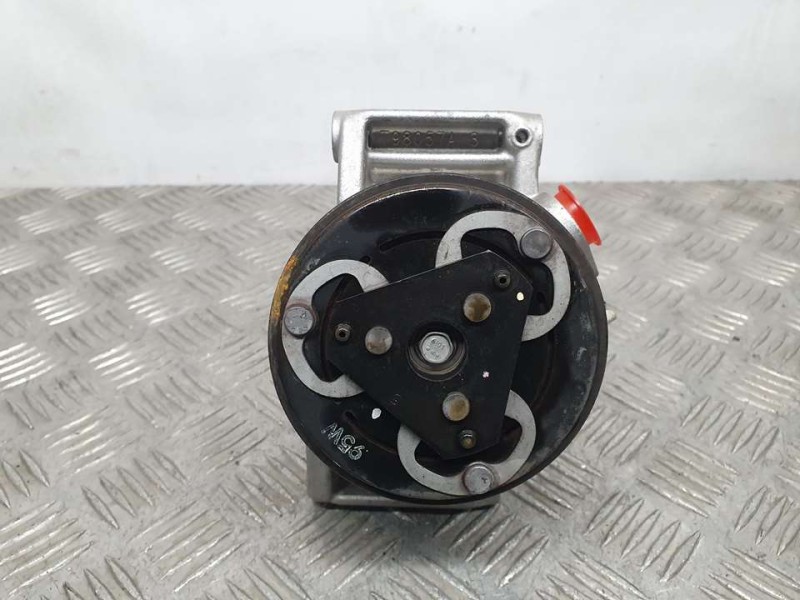 Recambio de compresor aire acondicionado para dacia sandero stepway referencia OEM IAM 926003541R T99133AA VALEO