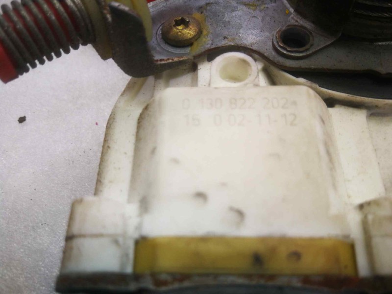 Recambio de elevalunas delantero izquierdo para nissan micra (k12e) 1.4 cat referencia OEM IAM 130822202  DOS PINS