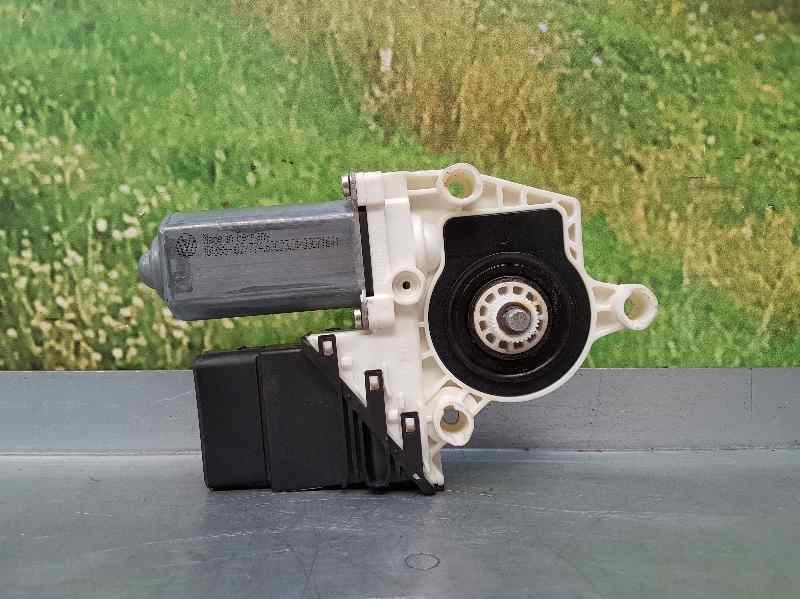 Recambio de motor elevalunas trasero derecho para seat leon (1m1) sport referencia OEM IAM 1C0959812A  18 PINS