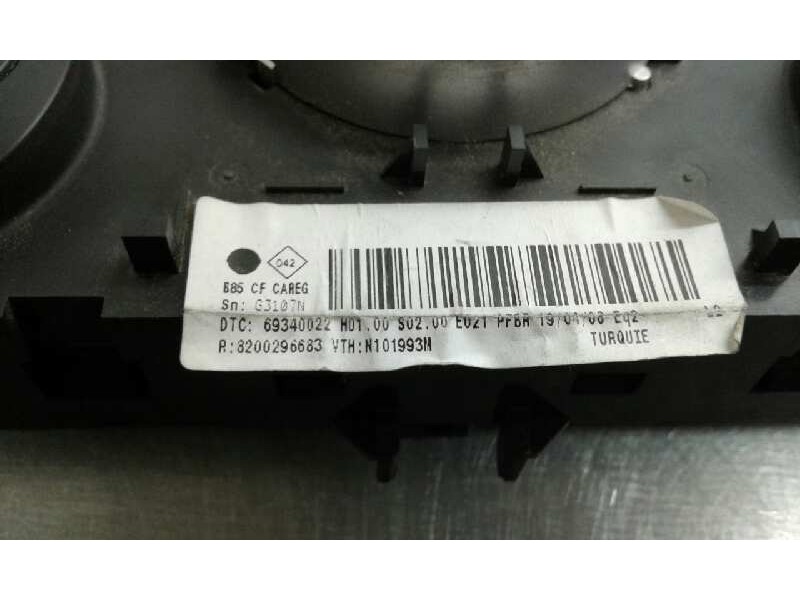 Recambio de mando climatizador para renault clio ii fase ii (b/cb0) referencia OEM IAM 69340022 1000002796863 8200296683