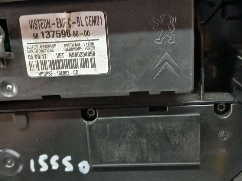 Recambio de sistema audio / radio para citroën c3 feel referencia OEM IAM 9836586480  CON PAMTALLA MULTIFUNCION