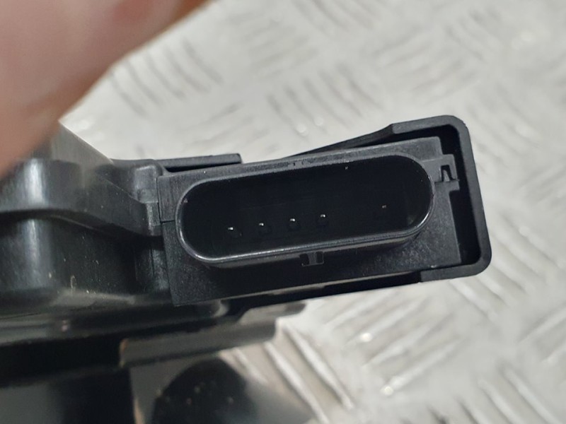 Recambio de cerradura puerta delantera izquierda para citroën c4 feel pack referencia OEM IAM 9832796880 36000176M01 5 PINES