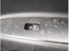 Recambio de mando elevalunas delantero derecho para kia stonic (yb) 1.0 t-gdi eco-dynamics+ referencia OEM IAM 93576H8000  