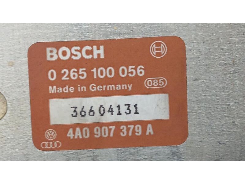 Recambio de centralita abs para audi 80/90 (893) e referencia OEM IAM 4A0907379A BOSCH 0265100056