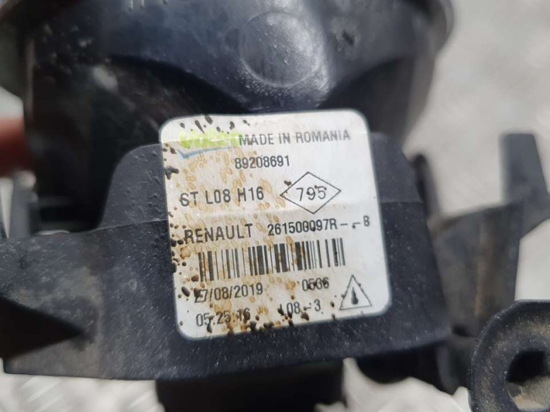 Recambio de faro antiniebla derecho para dacia sandero stepway referencia OEM IAM 261500097R 89208691 VALEO
