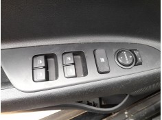 Recambio de mando elevalunas delantero izquierdo para kia stonic (yb) 1.0 t-gdi eco-dynamics+ referencia OEM IAM 93571H8200 C/MA