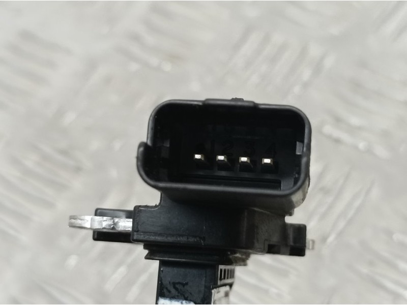 Recambio de caudalimetro para peugeot 208 (p2) active referencia OEM IAM 9677093080 AFH50M27 HITACHI