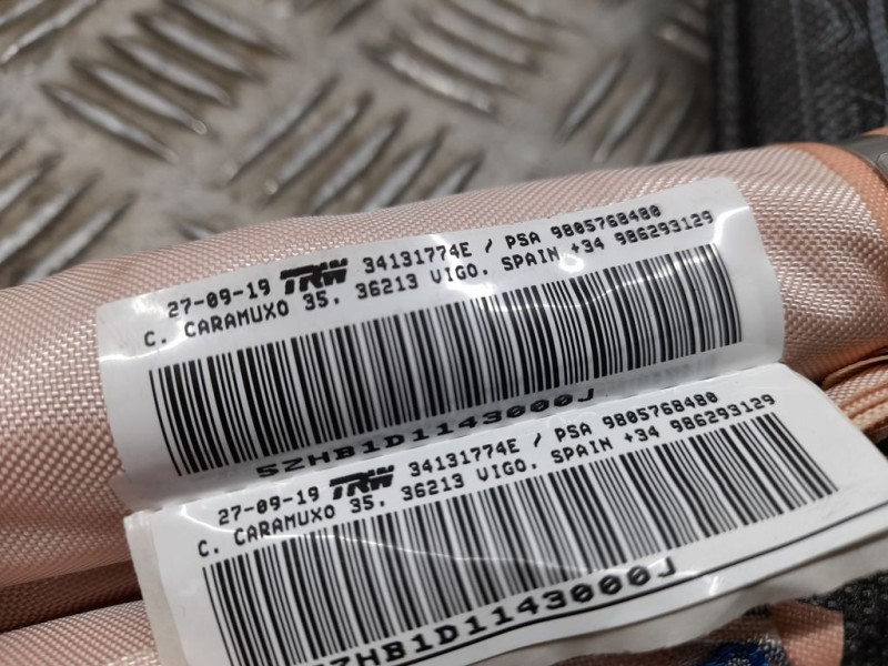 Recambio de airbag cortina delantero izquierdo para peugeot 308 allure referencia OEM IAM 9805768480 34131774E TRW