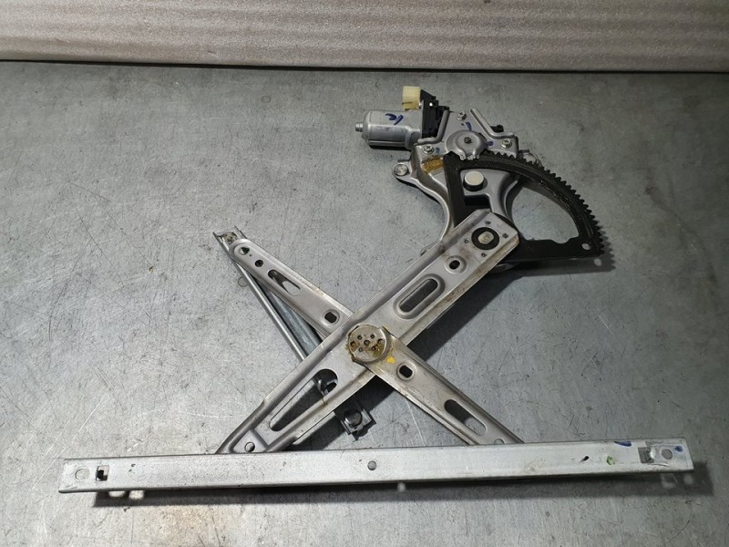 Recambio de elevalunas delantero derecho para hyundai i20 classic referencia OEM IAM 824041J010  ELECTRICO 2 PINES