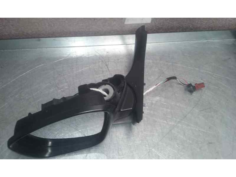 Recambio de retrovisor izquierdo para peugeot 208 active referencia OEM IAM  2 CLAVIJAS 3 Y 4 CABLES ELECTRICO-FALTA TAPA