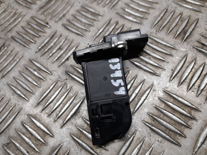 Recambio de caudalimetro para peugeot 308 allure referencia OEM IAM 9677093080 AFH50M27 HITACHI