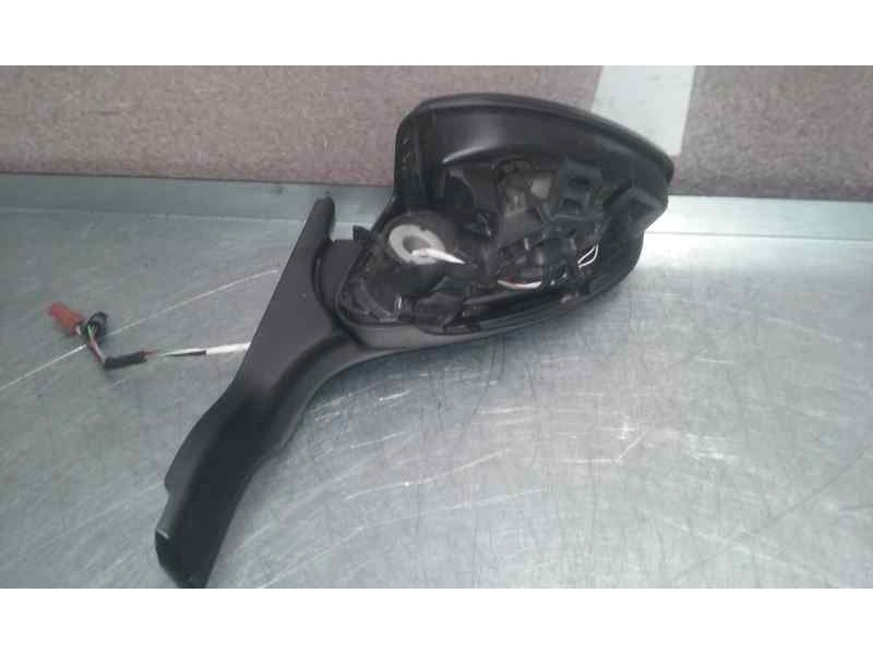 Recambio de retrovisor izquierdo para peugeot 208 active referencia OEM IAM  2 CLAVIJAS 3 Y 4 CABLES ELECTRICO-FALTA TAPA