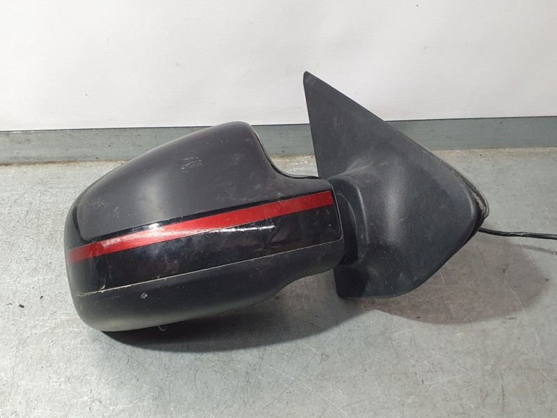 Recambio de retrovisor derecho para dacia sandero stepway referencia OEM IAM 963018898R  ELECTRICO 7 CABLES