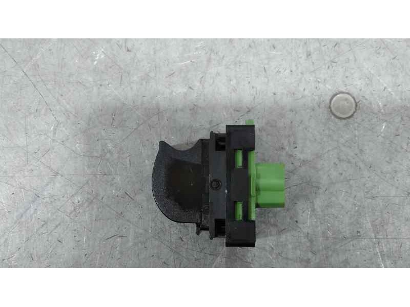 Recambio de mando elevalunas delantero derecho para fiat tipo ii (357) berlina mirror referencia OEM IAM 07356546660  