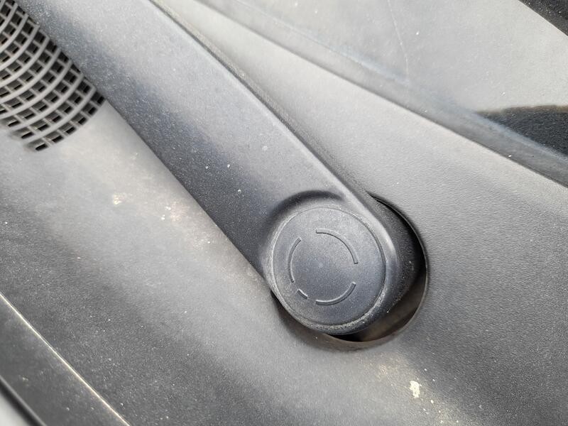 Recambio de motor limpia delantero para kia stonic (yb) 1.0 t-gdi eco-dynamics+ referencia OEM IAM 98110C1950  