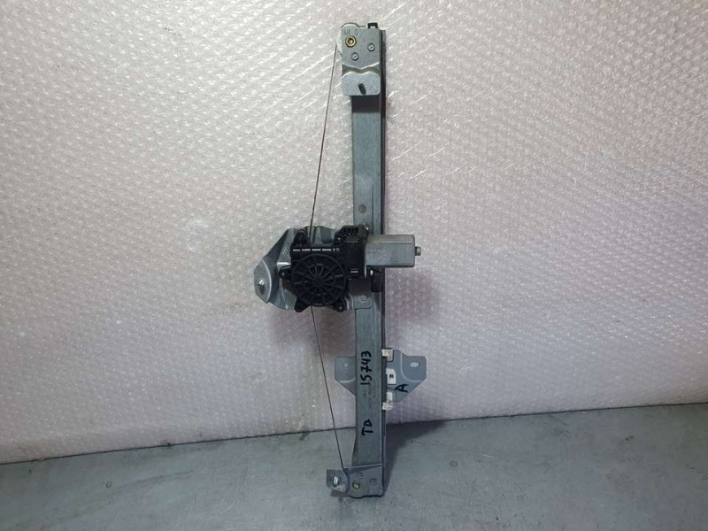 Recambio de elevalunas trasero derecho para dacia lodgy ambiance referencia OEM IAM 827202127R  ELECTRICO 2 PINES