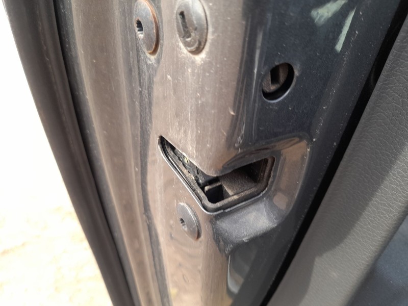 Recambio de cerradura puerta trasera izquierda para volkswagen polo v (6r1, 6c1) 1.6 tdi referencia OEM IAM 5K4839015AE  