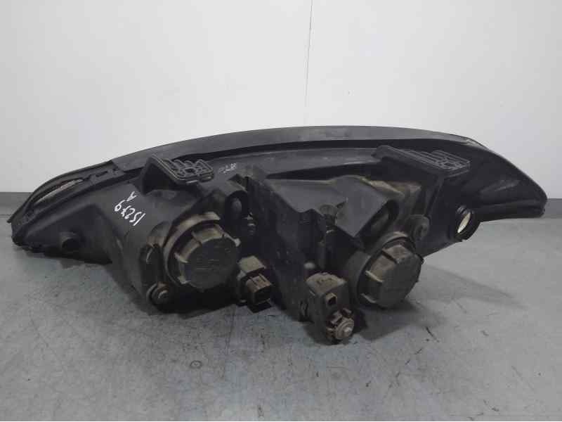 Recambio de faro derecho para ssangyong kyron 270 spr xdi premium 4wd referencia OEM IAM 02A011A  PULIR/ PATA ROTA