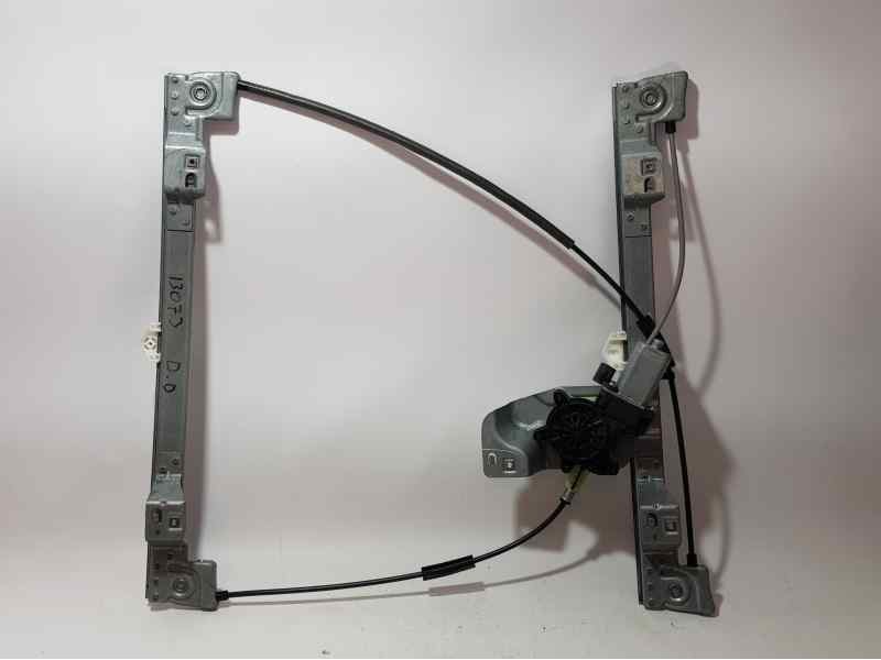 Recambio de elevalunas delantero derecho para renault kangoo dynamique referencia OEM IAM  2 PINS ELECTRICO