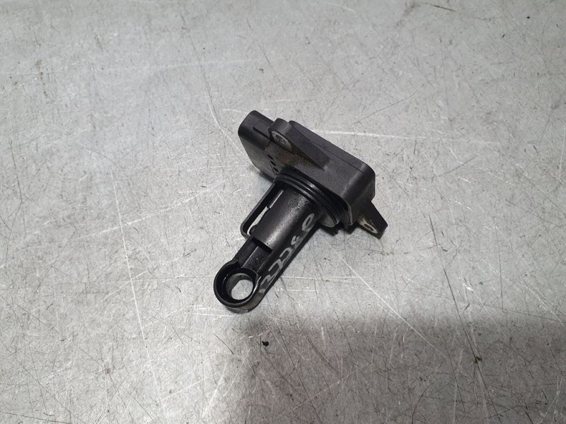 Recambio de caudalimetro para toyota rav 4 (a3) sol referencia OEM IAM 1974002110 2220430010 DENSO