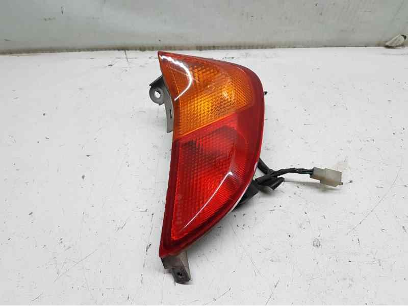 Recambio de piloto trasero derecho para honda pantheon 125 ar/cbs referencia OEM IAM   