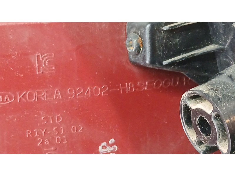 Recambio de piloto trasero derecho exterior para kia stonic (yb) 1.0 t-gdi eco-dynamics+ referencia OEM IAM 92402H8400  