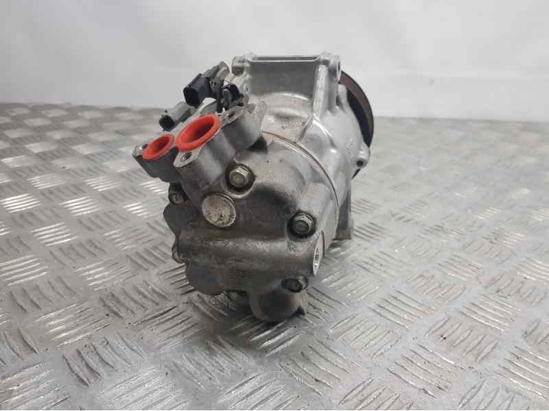 Recambio de compresor aire acondicionado para renault captur ii zen referencia OEM IAM 926009126R  SANDEN