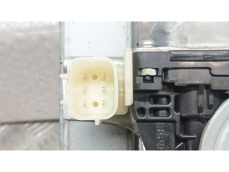 Recambio de elevalunas delantero izquierdo para nissan x-trail iii (t32_, t32r, t32rr) 1.6 dci (t32) referencia OEM IAM 807304CA