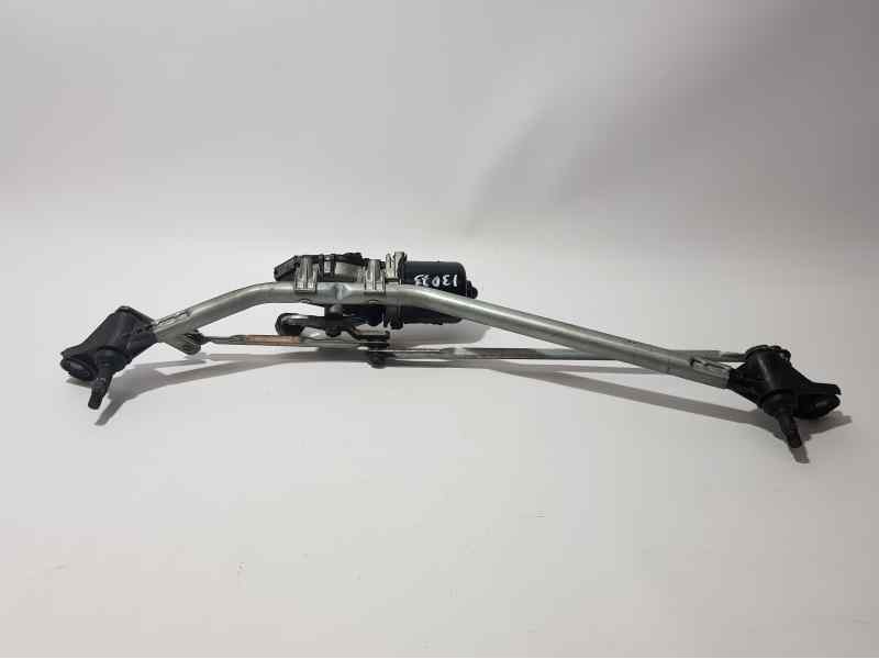 Recambio de motor limpia delantero para renault kangoo dynamique referencia OEM IAM 54001902  VALEO