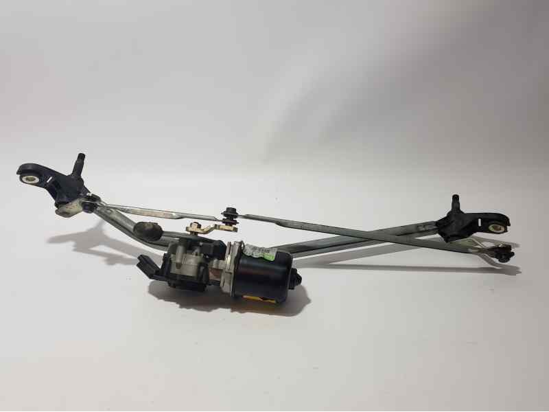 Recambio de motor limpia delantero para renault kangoo dynamique referencia OEM IAM 54001902  VALEO