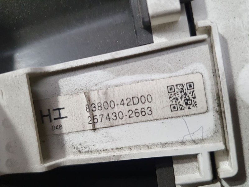 Recambio de cuadro instrumentos para toyota rav 4 (a3) sol referencia OEM IAM 8380042D00 2574302663 
