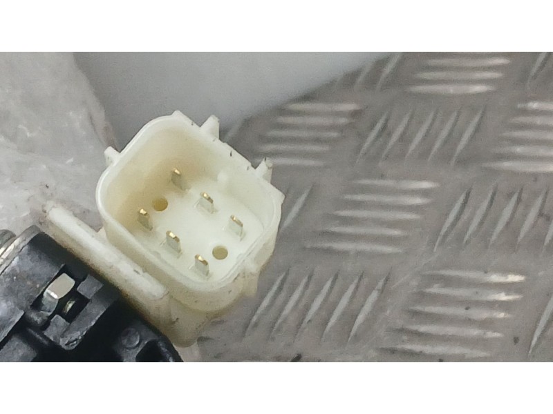 Recambio de elevalunas trasero izquierdo para nissan x-trail iii (t32_, t32r, t32rr) 1.6 dci (t32) referencia OEM IAM 827311BA0A