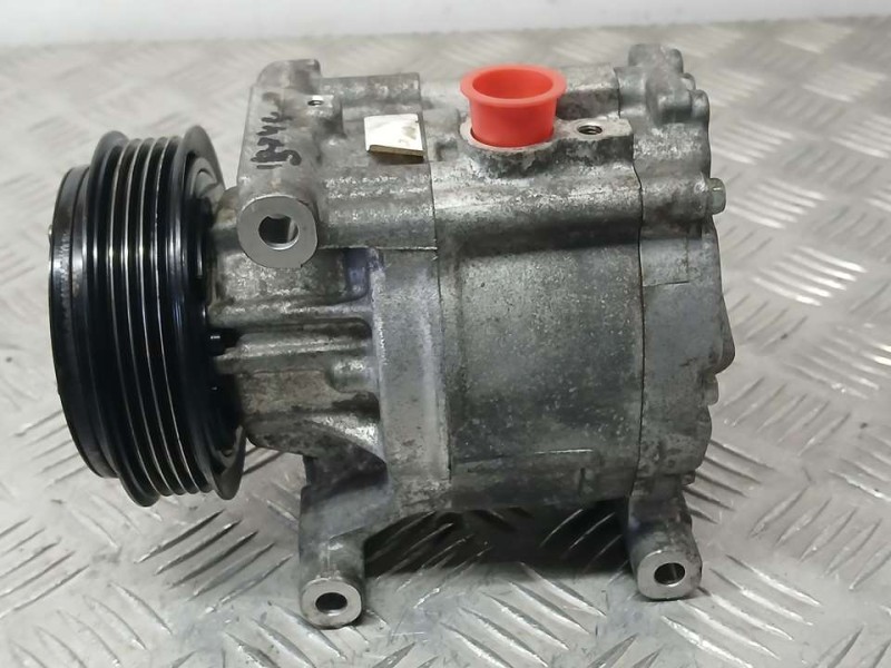 Recambio de compresor aire acondicionado para fiat nuova 500 (150) pop referencia OEM IAM 51747318 5A7875200 DENSO