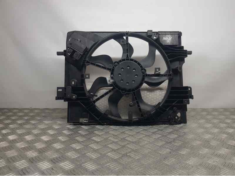 Recambio de electroventilador para renault captur ii zen referencia OEM IAM 214810411R  VALEO