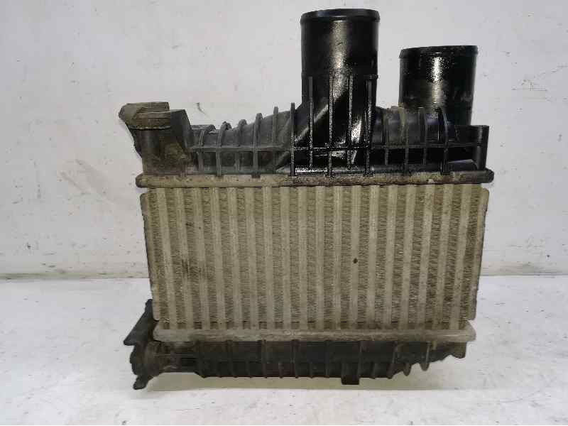 Recambio de intercooler para toyota avensis berlina (t25) 2.0 d4-d executive sedán (4-ptas) referencia OEM IAM 873067D  VALEO