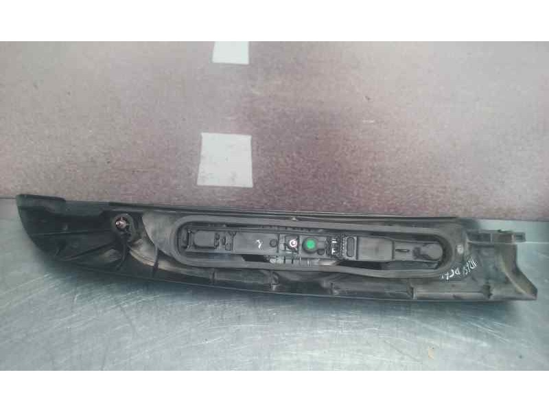 Recambio de piloto trasero derecho para renault kangoo (f/kc0) rte referencia OEM IAM   