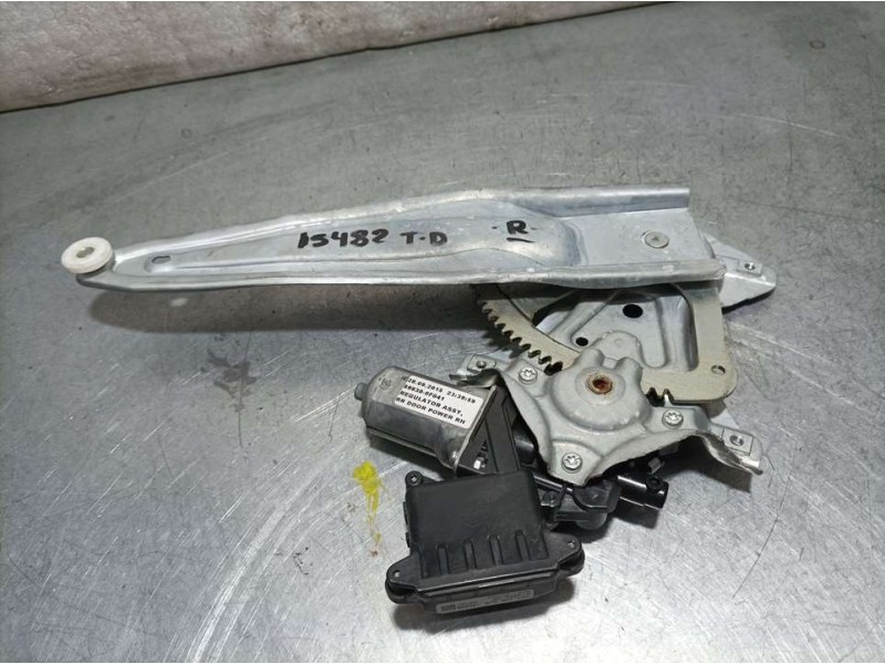 Recambio de elevalunas trasero derecho para toyota verso active referencia OEM IAM 857100F041 C39429100 ELECTRICO