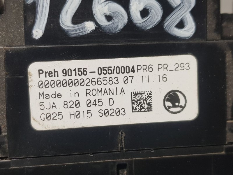 Recambio de mando calefaccion / aire acondicionado para skoda rapid ambition referencia OEM IAM 5AJ820045D  