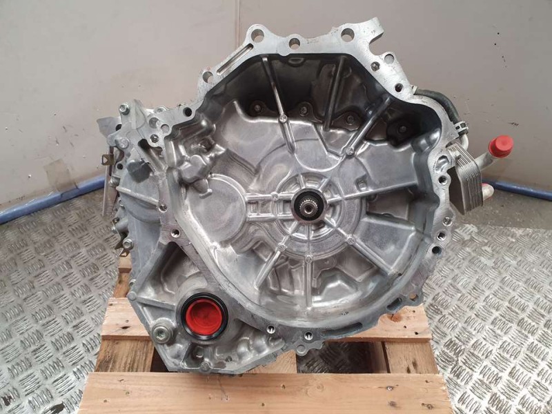 Recambio de caja cambios para toyota c-hr hybrid advance referencia OEM IAM 3090076010  AUTOMATICA