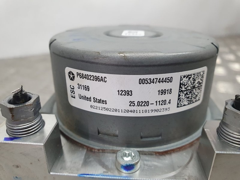 Recambio de abs para jeep compass ii limited 4x2 referencia OEM IAM P68402396AC 534744450 