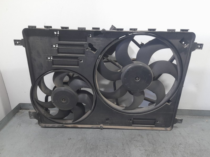 Recambio de electroventilador para land rover freelander (lr2) s td4 referencia OEM IAM 6G918C607BE  