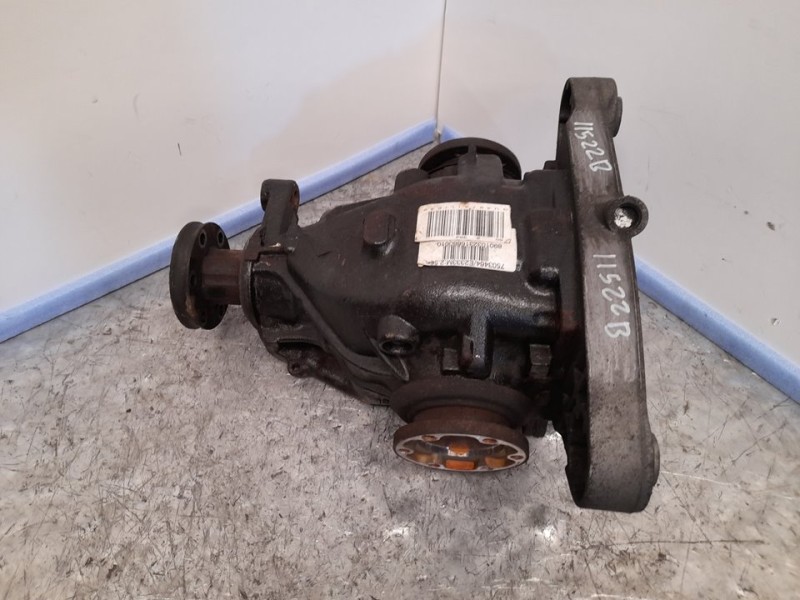 Recambio de diferencial trasero para bmw serie 5 berlina (e39) 520d referencia OEM IAM 7503464  