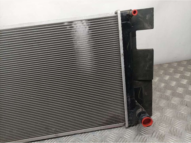 Recambio de radiador agua para toyota verso active referencia OEM IAM 4221336512  