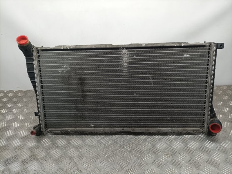 Recambio de radiador agua para bmw serie 5 berlina (e39) 520d referencia OEM IAM 77879089 77435 BEHR