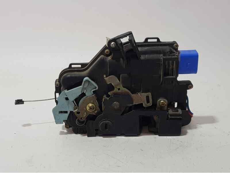 Recambio de cerradura puerta trasera izquierda para seat altea (5p1) reference referencia OEM IAM 7L0839015 7 PINS 