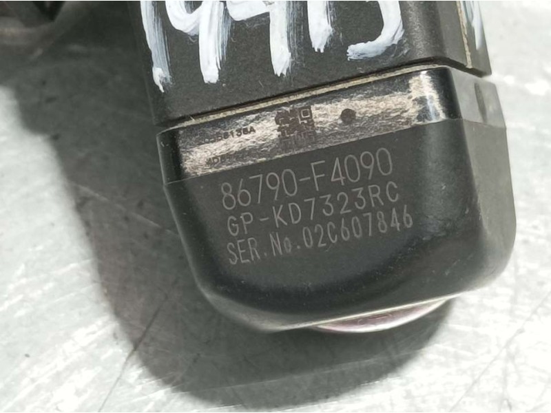 Recambio de camara vision trasera para toyota c-hr hybrid advance referencia OEM IAM 86790F4090 02C607846 