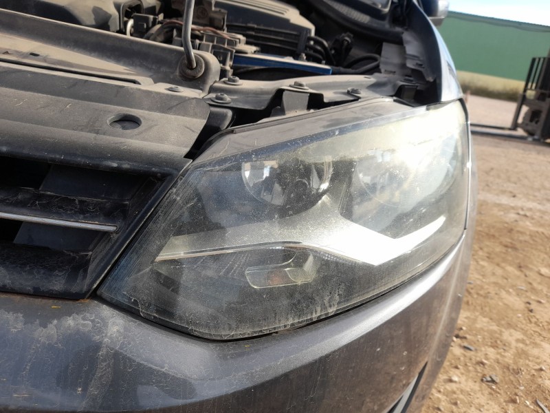 Recambio de faro izquierdo para volkswagen polo v (6r1, 6c1) 1.6 tdi referencia OEM IAM 6R1941007F  