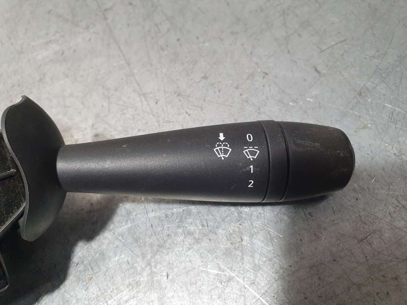 Recambio de mando limpia para dacia dokker express essential referencia OEM IAM 255670736R E11811140 