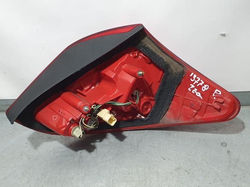 Recambio de piloto trasero izquierdo para toyota rav 4 (a3) sol referencia OEM IAM 8156142091  