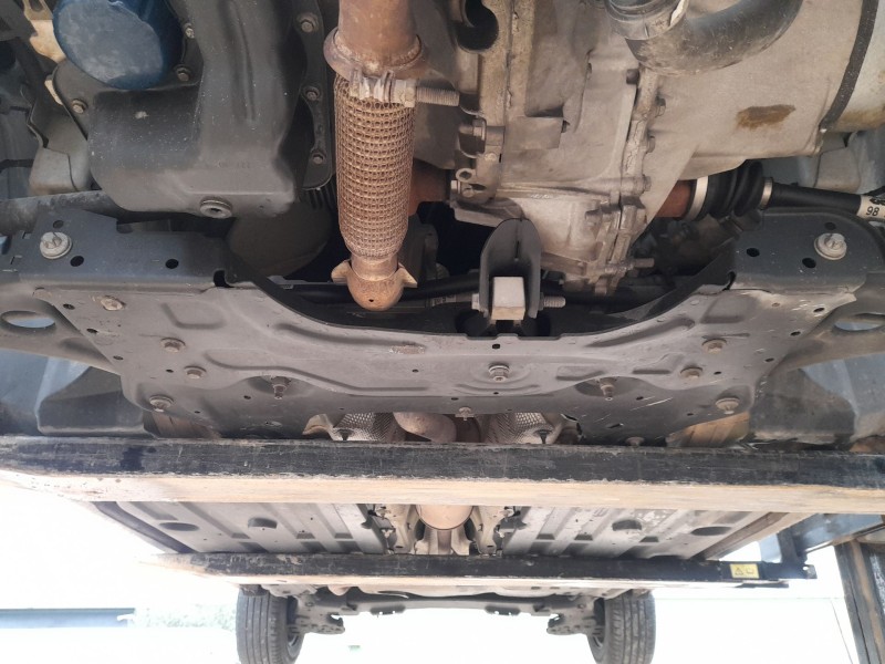 Recambio de puente delantero para peugeot 208 ii (ub_, up_, uw_, uj_) 1.2 puretech 75 referencia OEM IAM 9841133480  